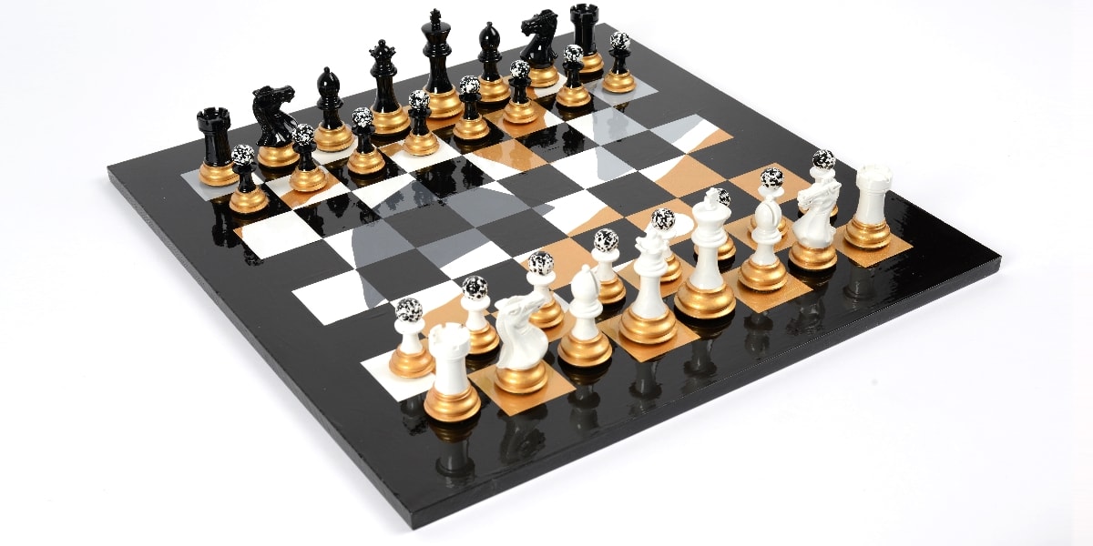 Darren-John-hand-original-painted-chess-set
