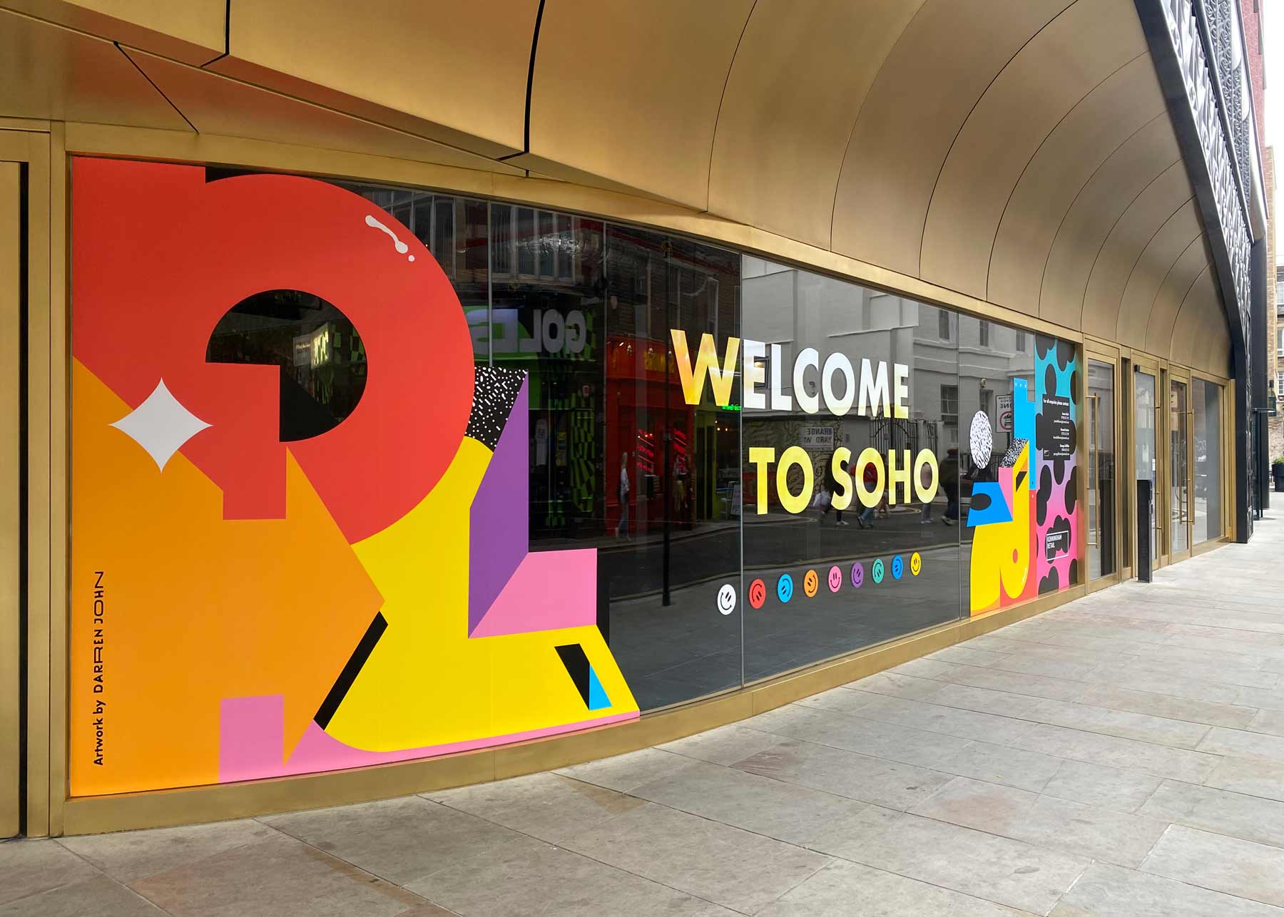 Darren-John-Soho-Vinyl-Murals-Ilona-House-01